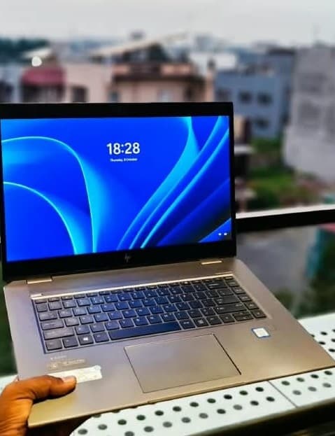 HP ZBook Studio G5 Xeon E-2186M 15.6" (Refurbished)